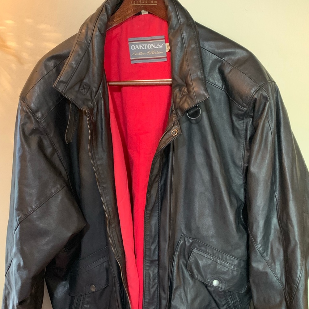 Men’s leather bomber jacket